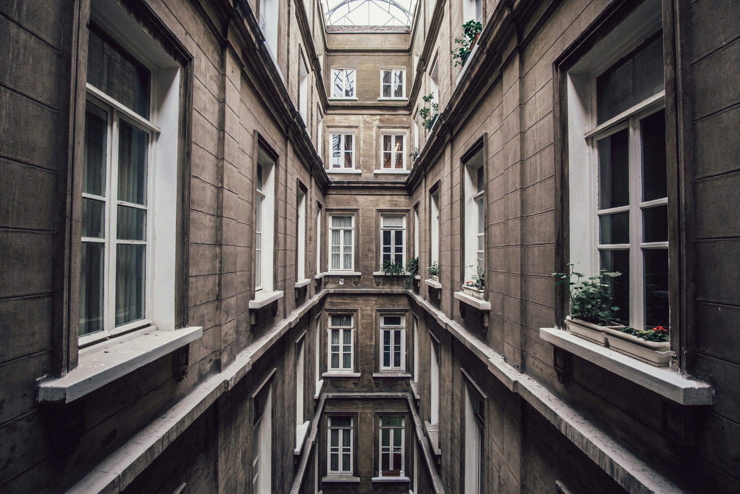 sanierungspflicht mehrfamilienhaus 2025 gebäudeenergiegesetz